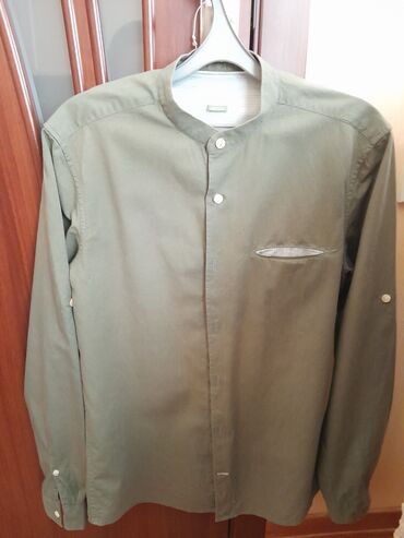 Köynəklər: Мужские рубашки,б/у. Размеpы указаны на фото ( S,L,M,XL). Есть еще — 4