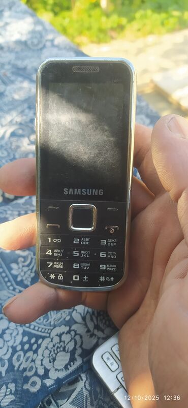 Nokia: Nokia 106, < 2 GB Memory Capacity, rəng - Qara, Düyməli — 7