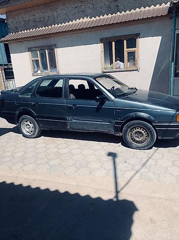 авто пакраски: Volkswagen Passat: 1988 г., 1.8 л, Механика, Бензин, Седан — 2