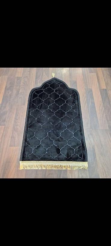 qedimi tesbeh: Villur səccadələr namaz xalçaları satılır. Çantasıyla birgə. Sidr — 2