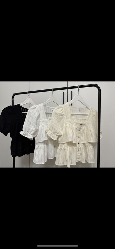 женская блуза летучая мышь: Кофточки в корейском стиле в трех расцветках 
белый, бежевый, черный