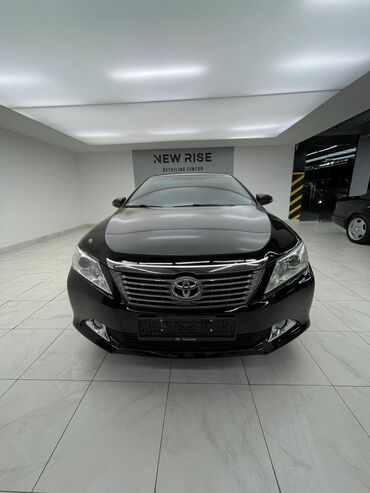 Toyota: Toyota Camry: 2013 г., 2 л, Автомат, Бензин, Седан