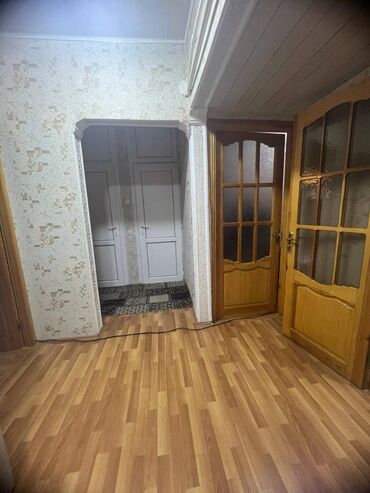 Köhnə tikili: Bakı, 3 otaqlı, Köhnə tikili, m. Əhmədli, 75 kv. m — 9