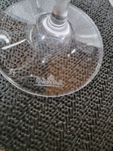 Čaše: Case za vino kristal Rosenthal,duvano staklo 80,90te. Case tanji — 12