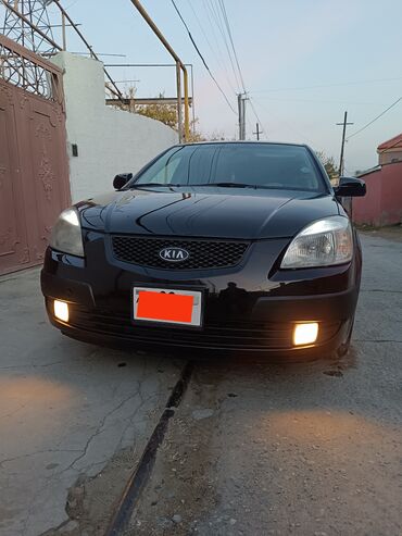 kia masinlari qiymetleri: Kia Rio: 1.4 l | 2008 il Sedan