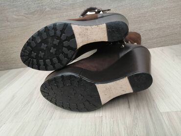Γυναικεία είδη Υπόδησης: Salvatore Ferragamo πολύ καλή κατάσταση, Μέγεθος 7 B, το μέγεθος — 6