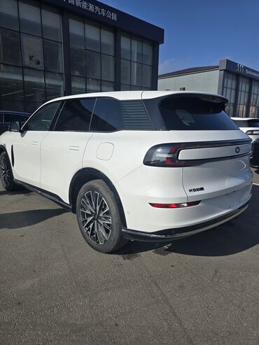 LIFAN: Avtomobil: Livan Q07 (elektrik krossover/SUV) Xüsusiyyətlər: - Geniş — 10