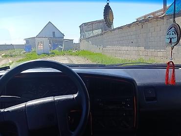 srv 3: Volkswagen Passat: 1990 г., 1.8 л, Механика, Бензин, Седан — 6