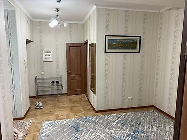 Долгосрочная аренда квартир: 3 комнаты, Риэлтор, Без подселения, С мебелью полностью — 28