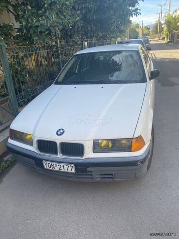 BMW 316: 1.6 l. | 1992 έ. Λιμουζίνα