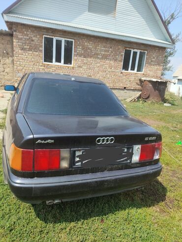 маленькая машина: Audi S4: 1991 г., 2.8 л, Механика, Бензин, Седан