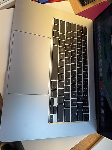 Ноутбуки Apple (MacBook): Для учебы, Б/у, Apple M4, ОЗУ, RAM: 16 ГБ, В рассрочку — 5