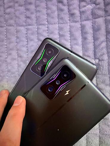 Poco: Poco F4 GT — 1