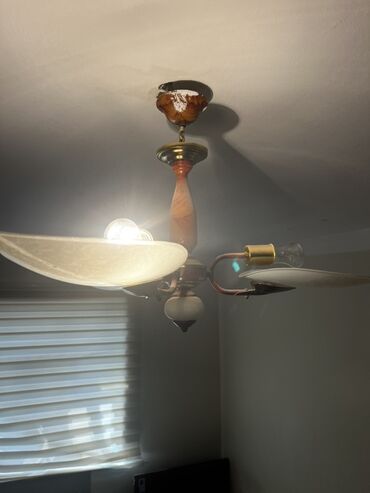 60 yaş tortu: Çılçıraq, 3 lampa, Metal