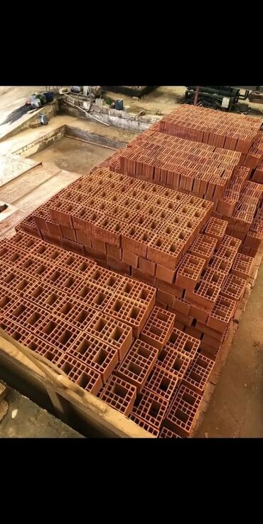 Kərpiclər: Kərpic 16 Qəpikdən başlayan qiymətlərlə!Salam Hörmətli Müşdərilər!! -da lalafo.az — 20 Kərpiclər: Kərpic 16 Qəpikdən başlayan qiymətlərlə!Salam Hörmətli Müşdərilər!! — 20