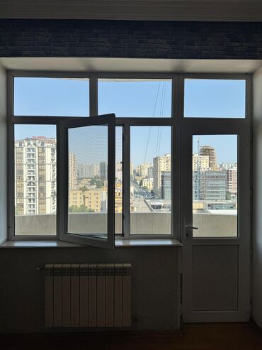 izo sistem pencere: 2 qapı və 1 pəncərə hamısı birlikdə 100 manata verilir