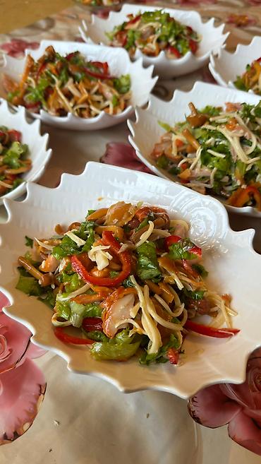 Выездные банкеты: 📌 Услуги Повара на выезд👩🏻🍳👩🏽🍳 📝Меню 📌Закуски :5 видов! at lalafo.kg — 14 Выездные банкеты: 📌 Услуги Повара на выезд👩🏻🍳👩🏽🍳 📝Меню 📌Закуски :5 видов! — 14