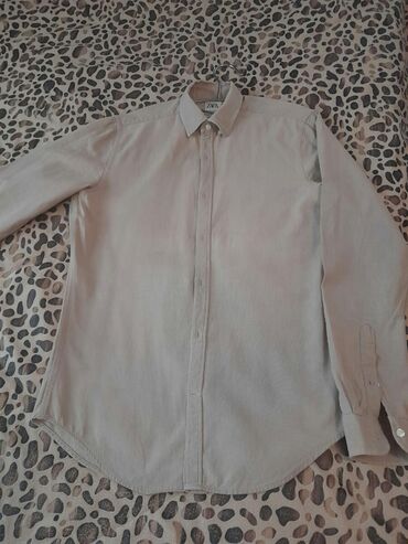 Köynəklər: Мужские рубашки,б/у и новая. Размеры указаны на фото (М,S, L,XL) — 25