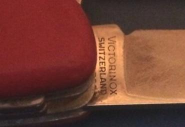 ножи ручной: Продаю швейцарский нож Victorinox. Оригинал, привезен из Швейцарии (не — 1
