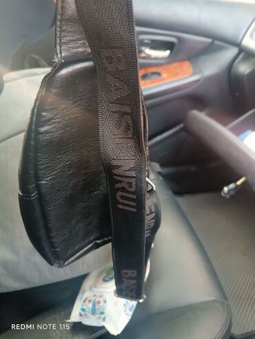 Кошельки: Продается кошелек барсетка в отличном состоянии . по всем вопросам — 9