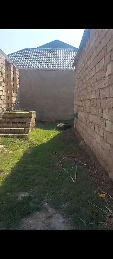 maştagada evlər: Sabunçu rayonu Kürdəxanı qəsəbəsində Sibriz yolunun üstü, 2 sotun — 5
