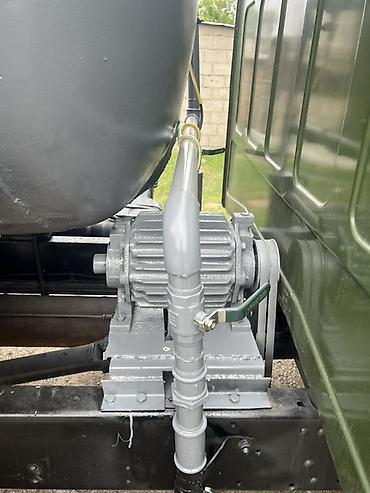 Ассенизаторы: Ассенизатор, ГАЗ — 3