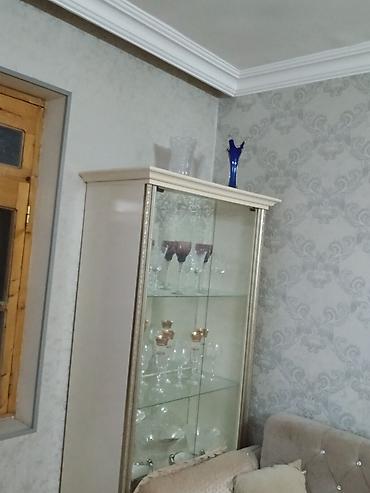 islenmis skaf: Şüşəli dolab vitrini, İşlənmiş — 2