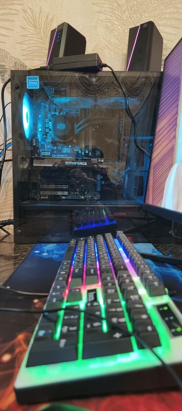 Masaüstü kompüterlər və iş stansiyaları: Gaming masaüstü kompüter komplekti Komponentlər: - Prosessor — 3