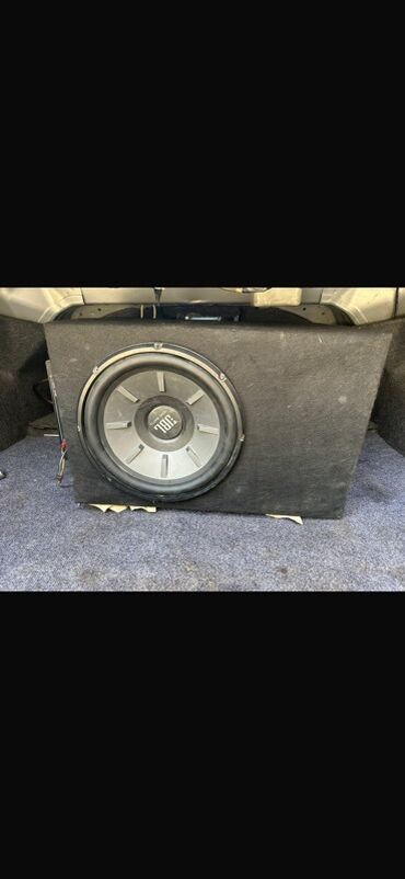 самбуфер для машина: Сабвуфер JBL в закрытом корпусе + усилитель - Автомобильный сабвуфер