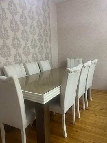qaşıq dəstləri: Masa desti 8 oturacaqla 400 azn. Uzeri wuwelidir, acilmir. Unvan Xetai