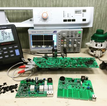 специалист по ремонту оборудования: Ремонт электронных плат Пайка плат. Ремонт электронных плат