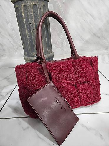 Putni koferi i torbe: Torbice – 2.300 din Elegantne ženske torbice u različitim modelima i — 8