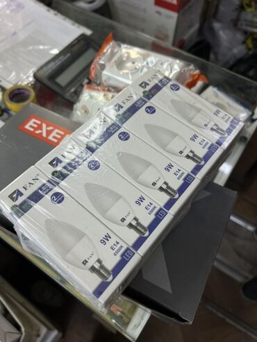 прожектора уличные: LED лампы FAN, свеча Характеристики: - Мощность: 9 Вт - Цоколь: E14 -