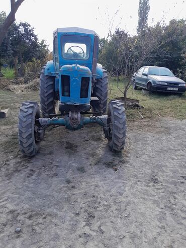 k700 traktor satisi: Bu texnikalar və qoşqular Xaçmaz rayonu kəndindədir . Hamısı satılır