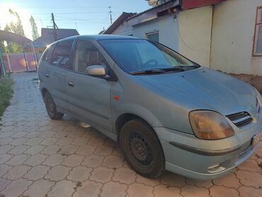 nissan присаж: Nissan Almera Tino: 2000 г., 1.8 л, Механика, Бензин, Хэтчбэк