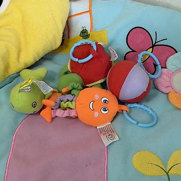 igrushki barbi: Детский коврик,хорошее состояние,игрушки в комплекте — 2