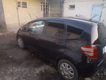 абалы жакшы: Honda Fit: 2008 г., 1.3 л, Вариатор, Бензин, Хетчбек