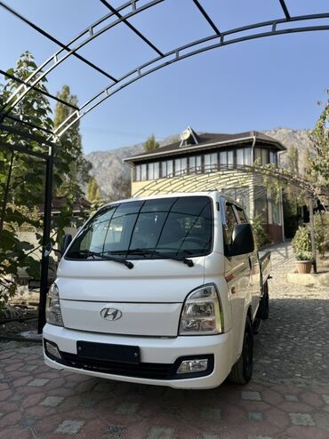 цена домкрата для легкового автомобиля: Легкий грузовик, Hyundai, Дубль, Новый