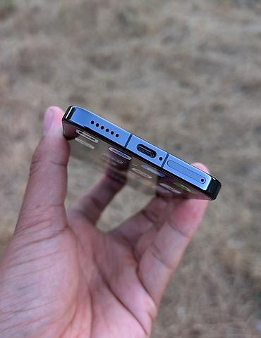 Уюлдук телефондор жана аксессуарлар: Huawei Mate 70 Pro, Колдонулган, 512 ГБ, түсү - Кара, 2 SIM — 2