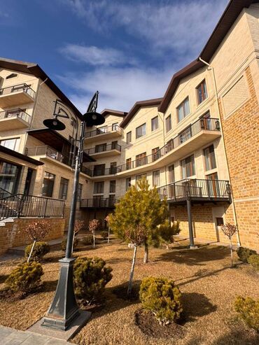 продаю дом г нарын: 4 комнаты, 95 м², Элитка, 2 этаж, Дизайнерский ремонт