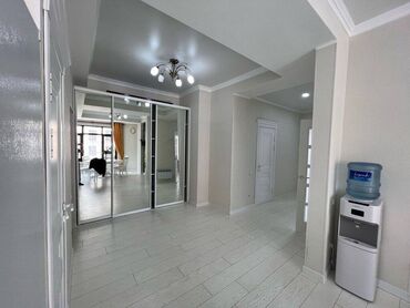 Продажа квартир: 2 комнаты, 82 м², Элитка, 5 этаж, Дизайнерский ремонт
