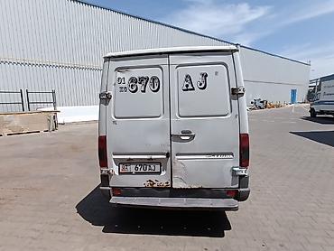 буксиры: Легкий грузовик, Mercedes-Benz, Стандарт, 2 т, Б/у — 4