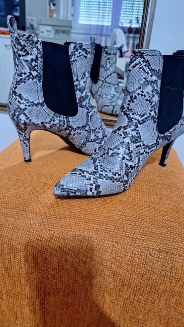 zimske cizme sa krznom: Ankle boots, Claudia Donatelli, 41