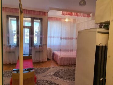 Günlük kirayə mənzillər: 1 otaqlı, Nizami r. r-nu — 10