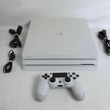 second hand shop electronics: U ponudi Sony PlayStation 4 PRO konzola u perfektnom stanju. PS4 PRO — 3