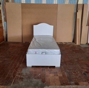 Çarpayılar: Təknəfərlik çarpayı, Bazalı, Matras ilə, Siyirməsiz — 10