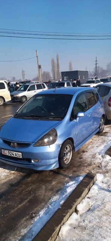 honda passport: Honda Fit: 2001 г., 1.3 л, Вариатор, Бензин, Хетчбек