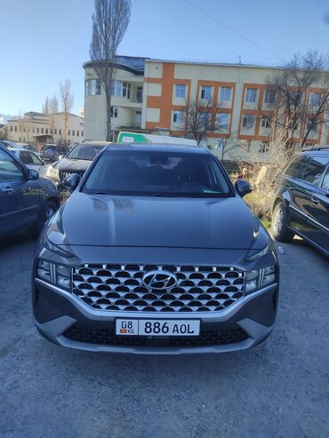 аварииное авто: Продаю Hyundai Santa Fe Первый хозяин оформлен август 2023г В хорошей