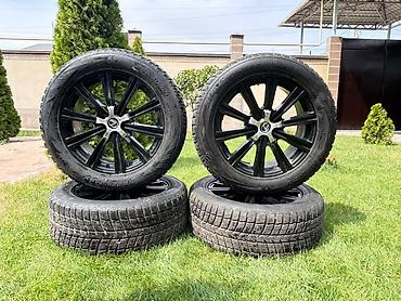 235 65: Комплект из 4 колес Lexus: литые диски + зимние шины. - Диски — 1