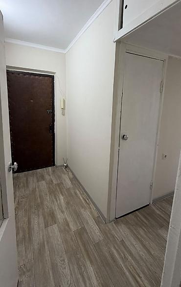 Продажа квартир: 3 комнаты, 58 м², Центральная мечеть 104 серия, 4 этаж, Косметический ремонт — 5